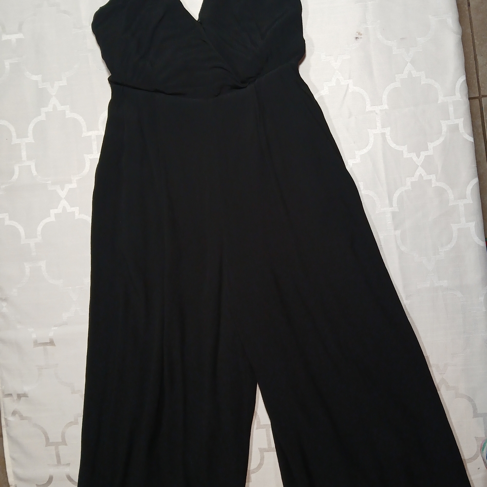 Forever 21 Black Women's Jumpsuit